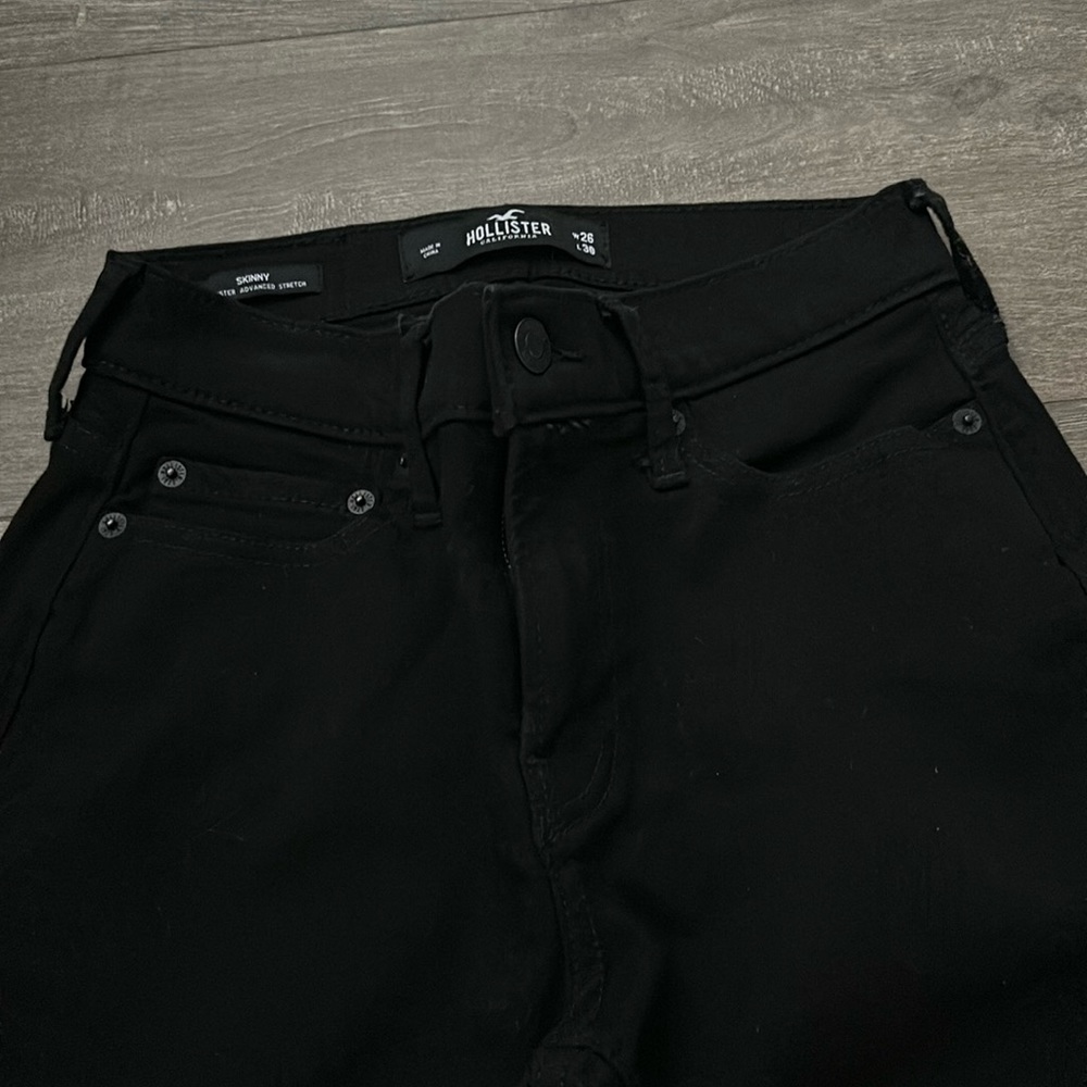 Hollister boys black skinny fit jeans. Size 26 waist 30 length